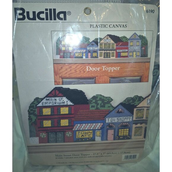 Bucilla Main Street Plastic Canvas Door Topper Kit 6190 - Picture 1 of 6